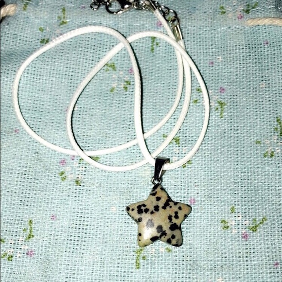 Dalmatian jasper star pendant - Picture 1 of 1